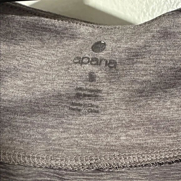 Apana yoga quarter zip - Picture 3 of 3